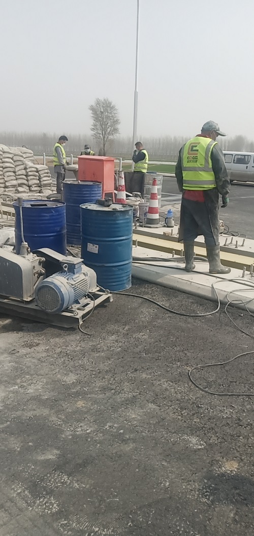 包头公路路基回填土压密注浆